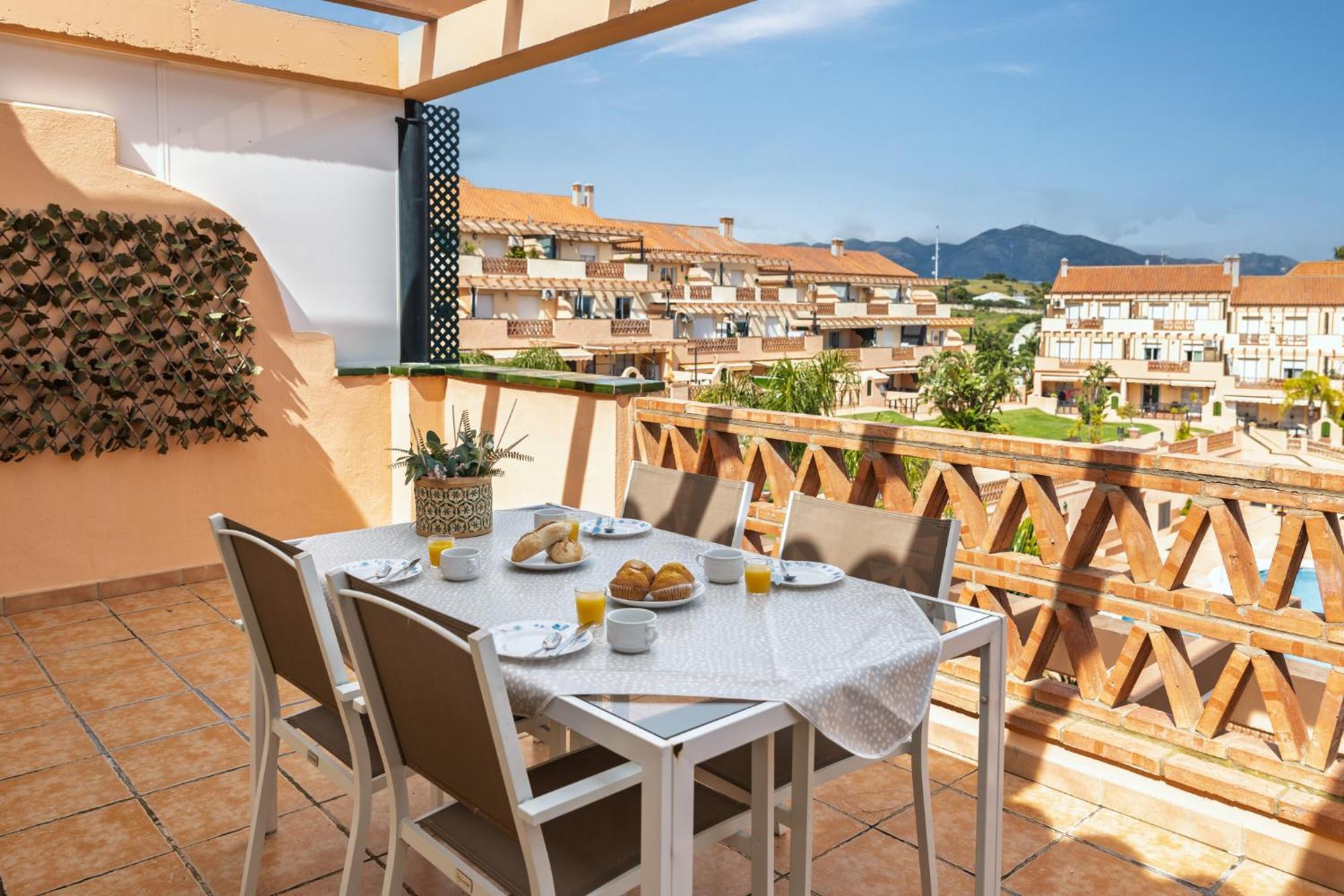 Alta Lomas Sea Heights By Alfresco Apartment
