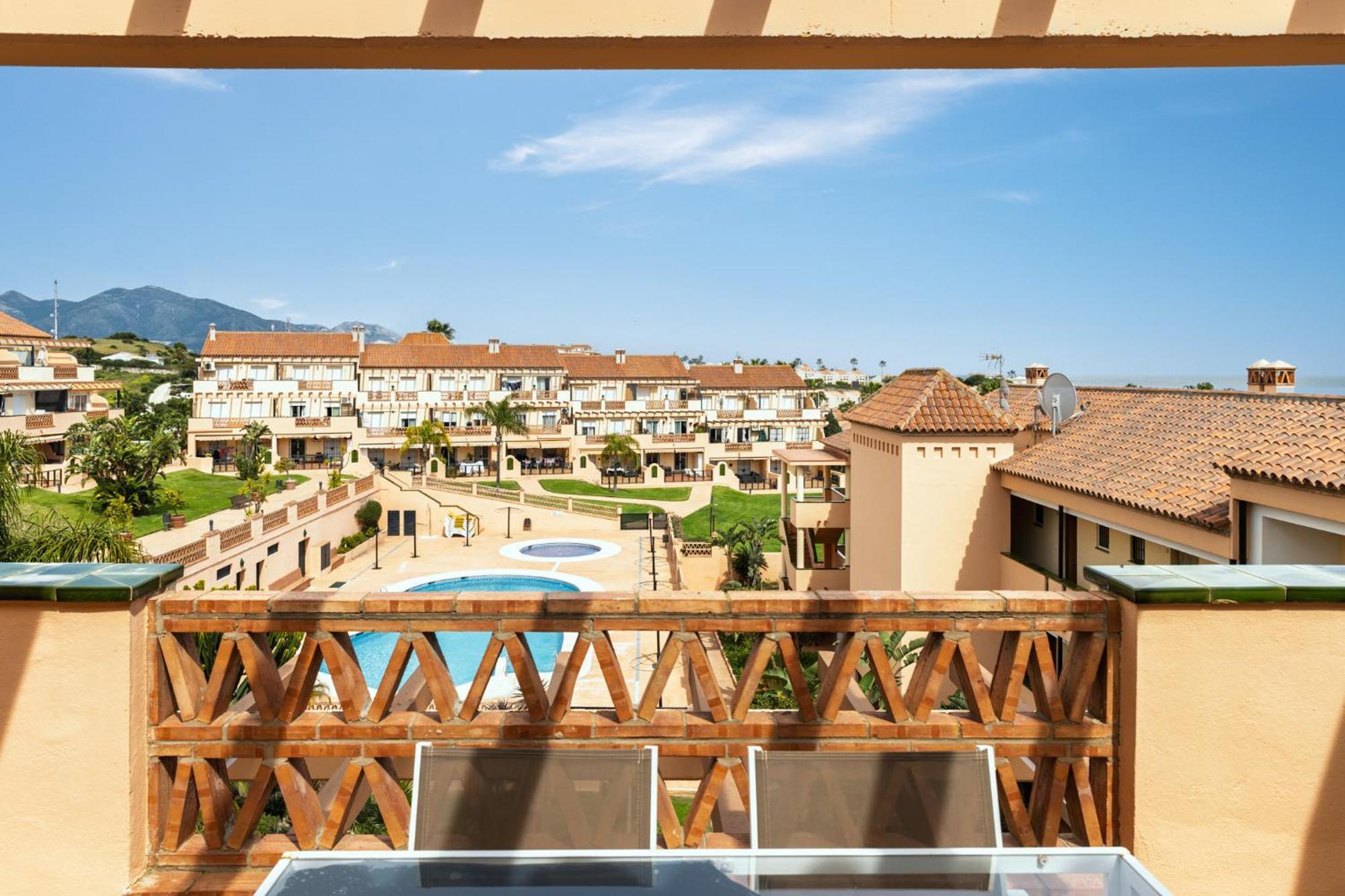 Alta Lomas Sea Heights By Alfresco Apartment *