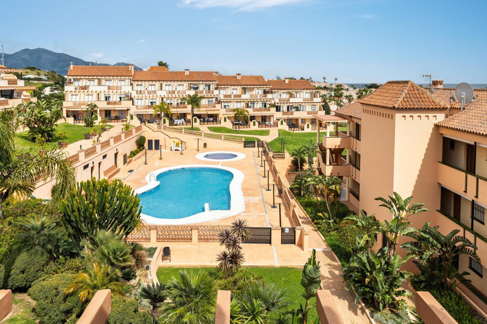 Alta Lomas Sea Heights By Alfresco *